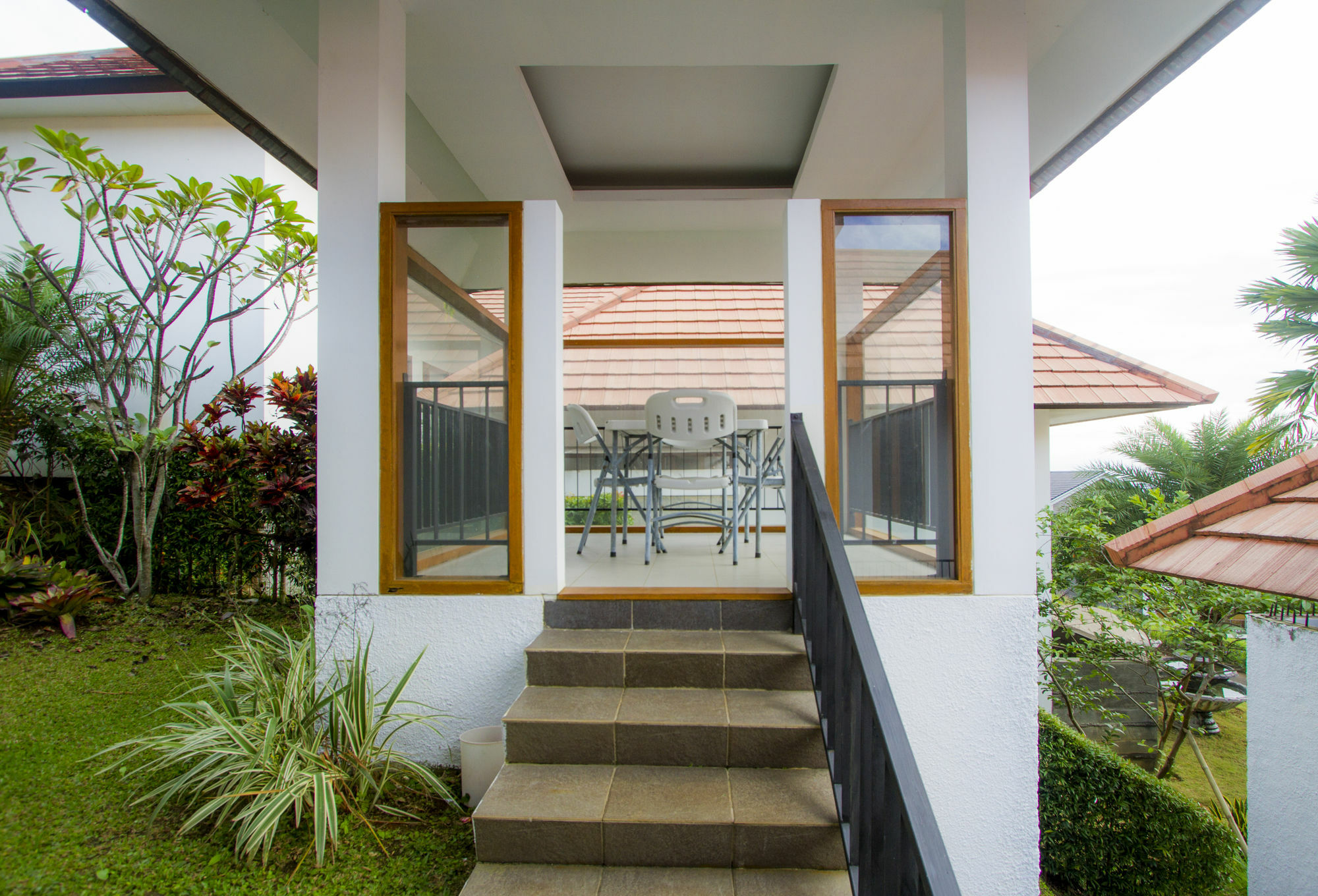 Kencana Villa Dago Bandung Exterior photo