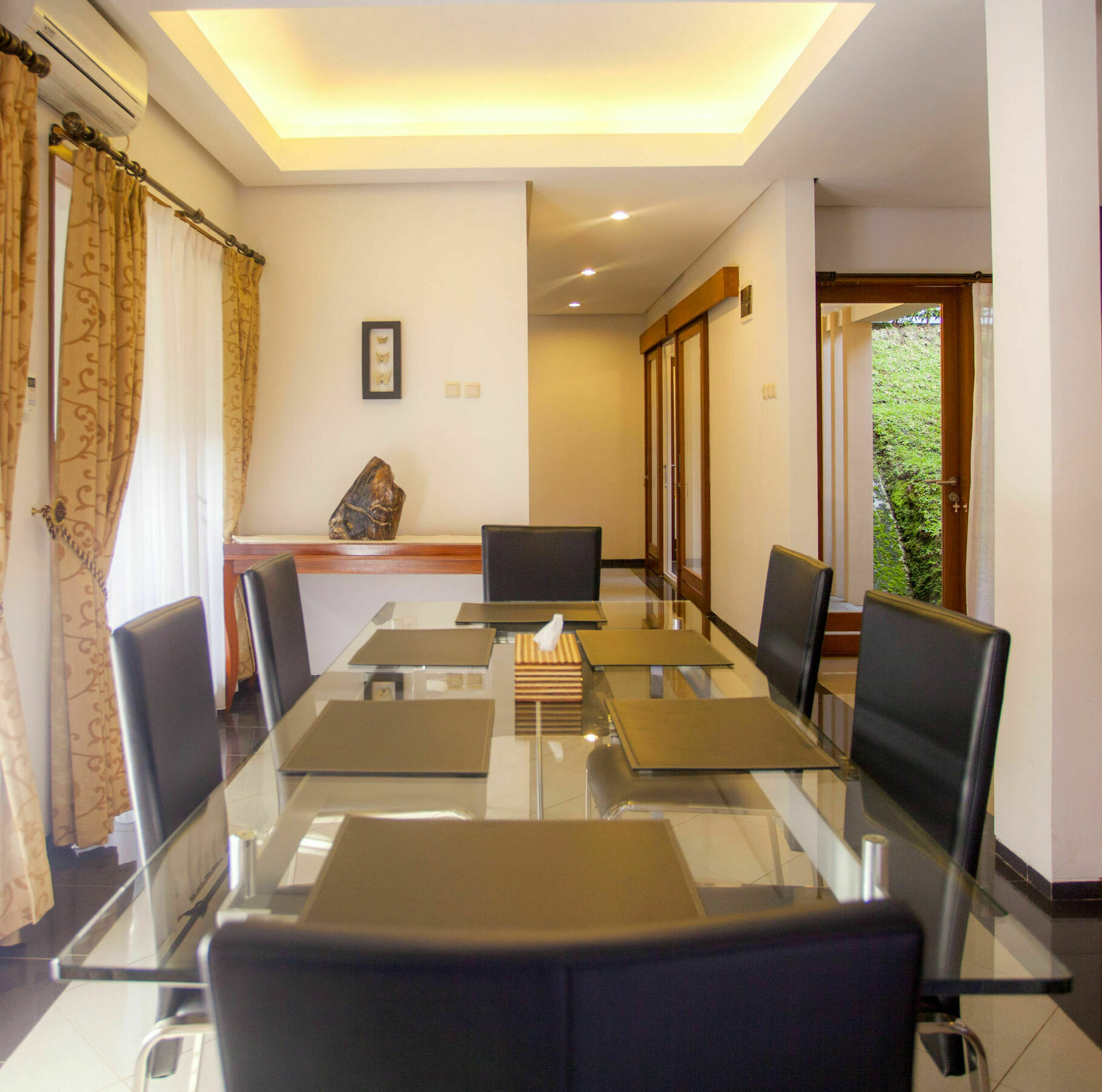 Kencana Villa Dago Bandung Exterior photo